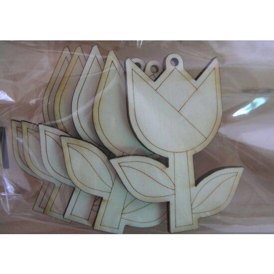 Set 5 forme lemn, nr 56, Pentart, lalea