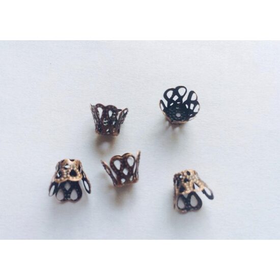 3009B - Set 10 gr. capacel floricica cupru - 7mm x 9mm.