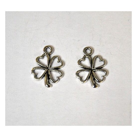 367239D - Charm argintiu trifoi cu 4 foi - aprox 1.8cm - ANT-CH