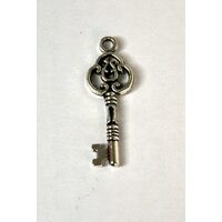 367248 - Charm metalic argintiu,cheie - aprox 2.8cm - ANT-CH