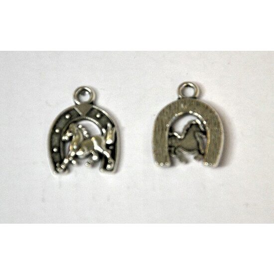 367255D - Charm metalic argintiu - potcoava - ANT-CH