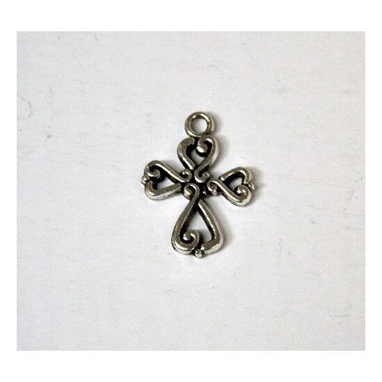 367223D - Charm metalic argintiu - cruciulita - ANT-CH