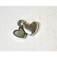 367270D - Charm metalic argintiu - inimioare - ANT-CH