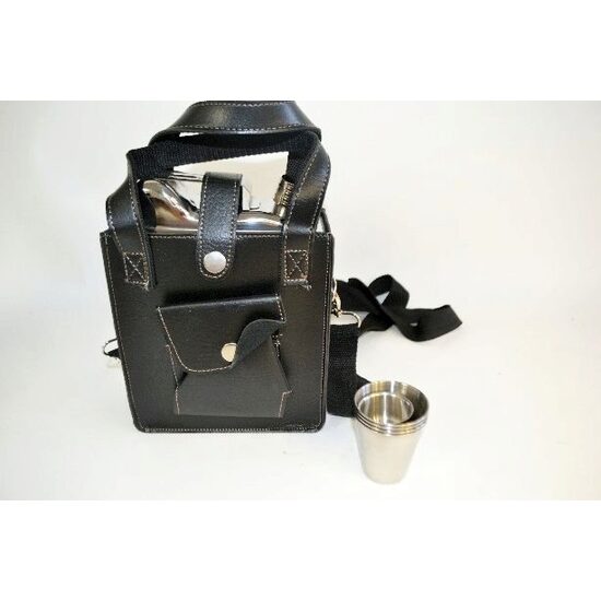 600282 - Set sticla metalica alcool 1.5l plus 4 pahare - ANT-CH