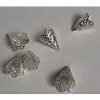 3031B - Set 10g accesorii bijuterii - conuri - 2 cm