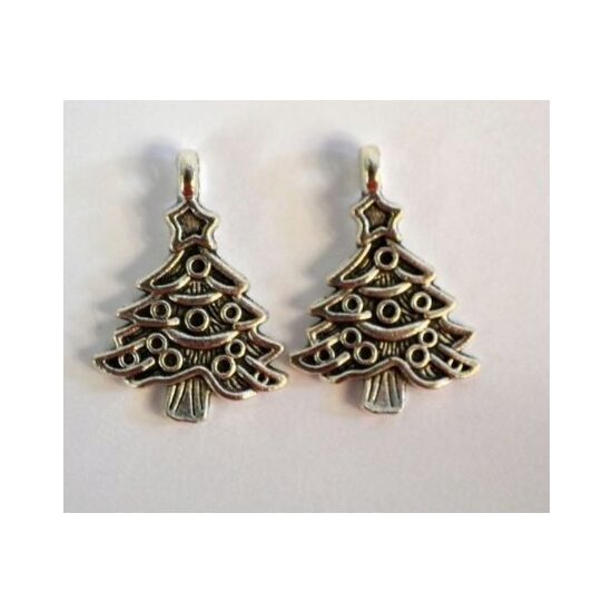 367304 - Charm metalic argintiu - brad - ANT-CH