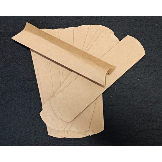 359803 - Set 12 cutiute cadou, carton natur, forma perna - ANT-CH