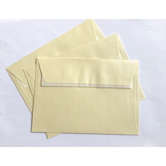 282102 - Set 10 plicuri sidefate C6 - crem - Galeria Papieru